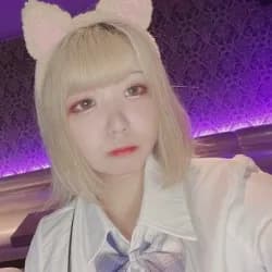 ユイ