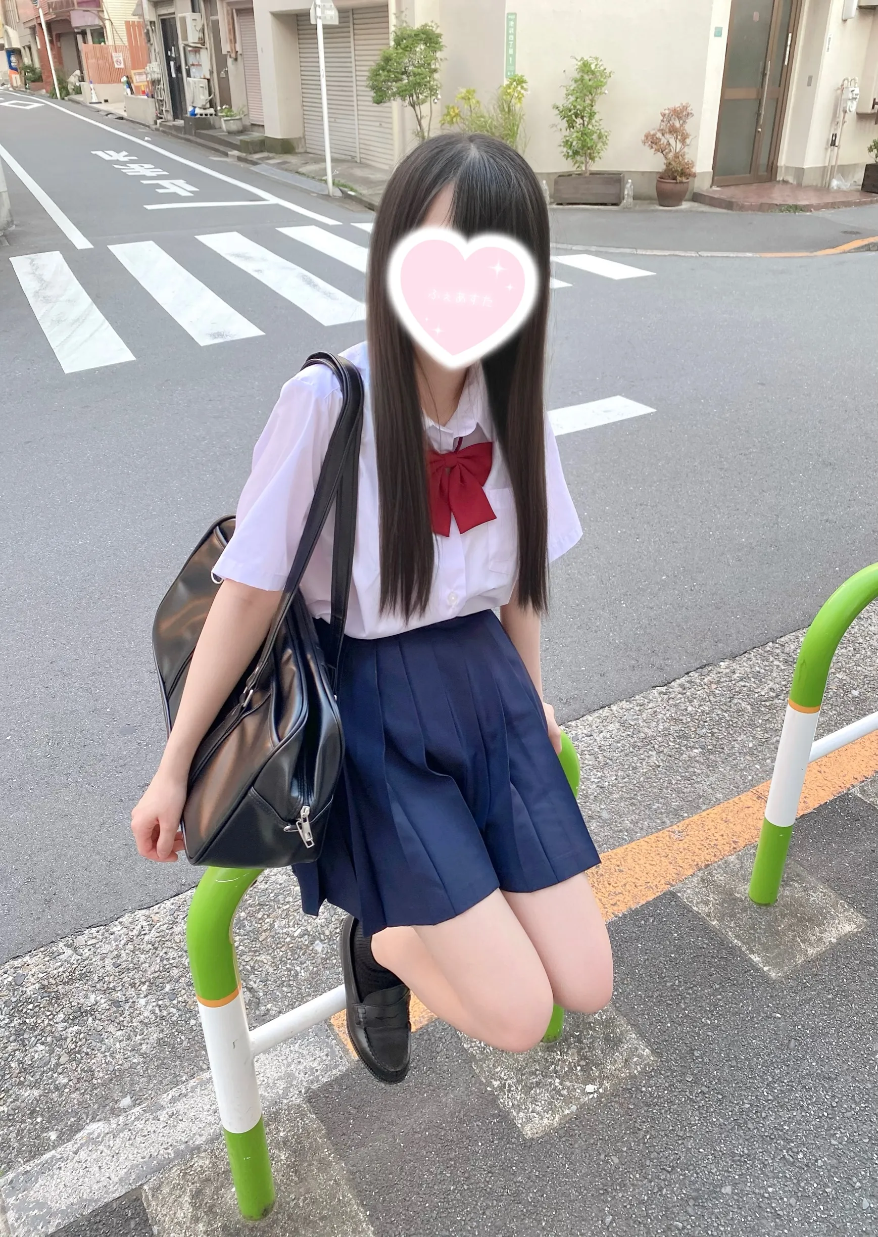 あいな